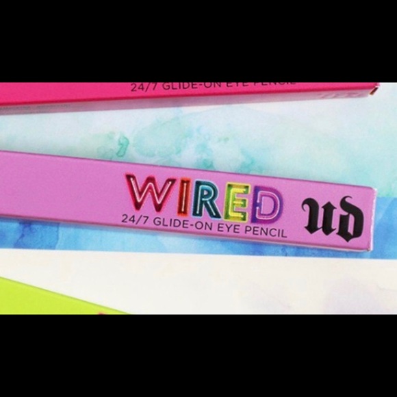 NWT Urban Decay Wired 24/7 Shock Eyeliner - Picture 3 of 5